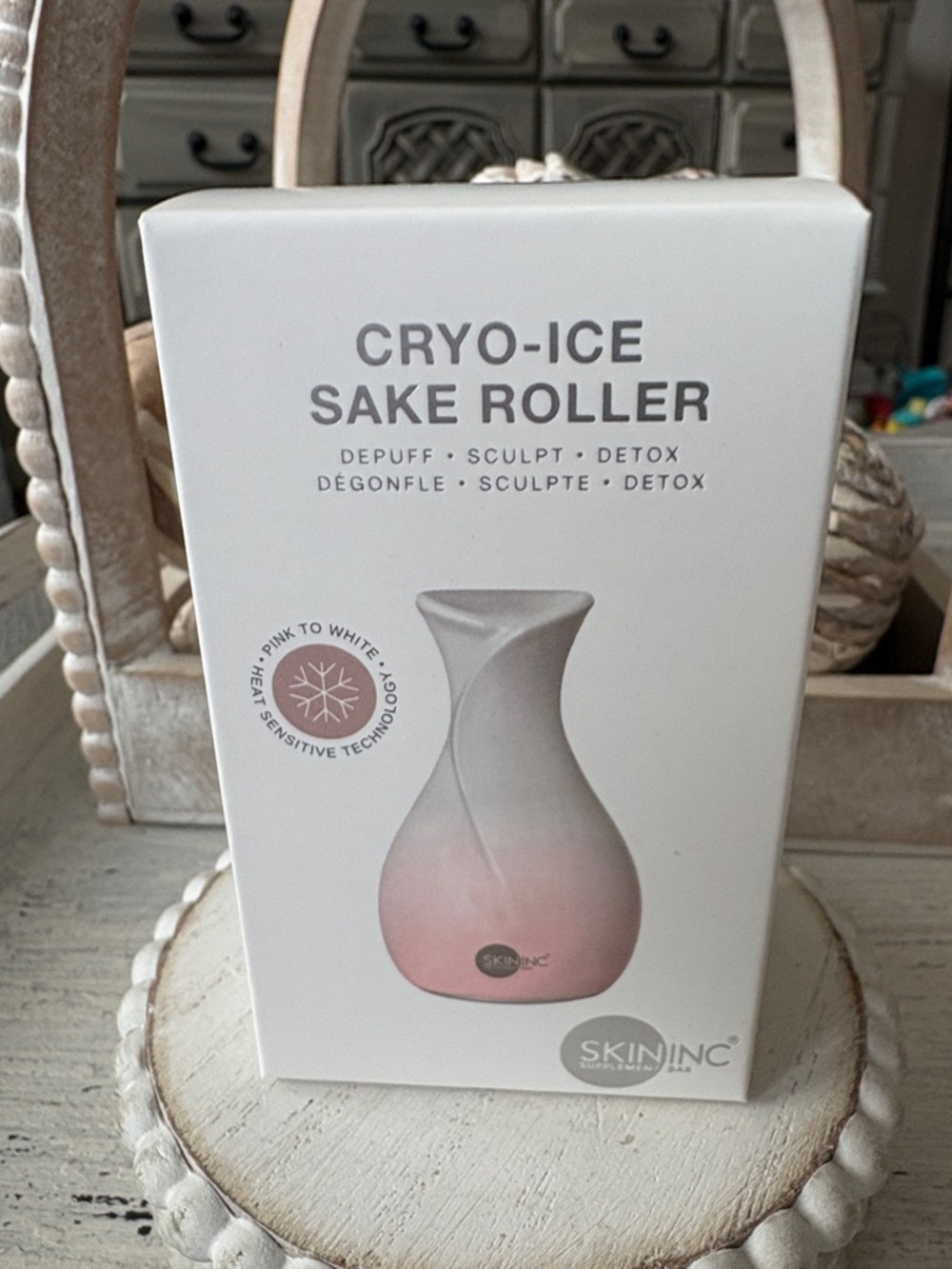 Skin Inc Cryo-Ice Sake Roller